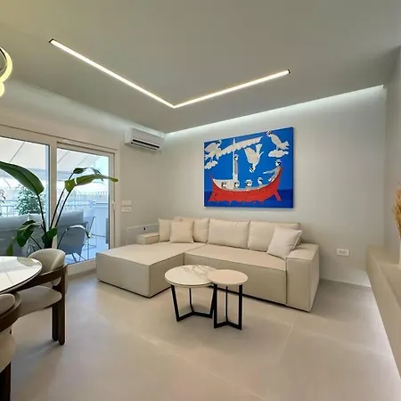 Luxurious Penthouse City Centre