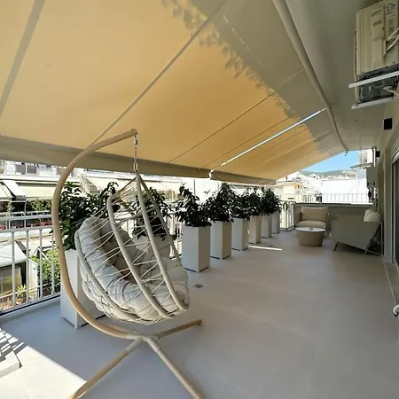 Luxurious Penthouse City Centre *