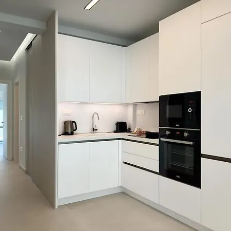 Lägenhet Luxurious Penthouse City Centre